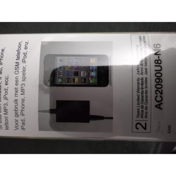 V7 AC2090U8 Ultra Slim Universal Laptop Charger 90W Fast USB Port Tips Included - Picture 7 of 16